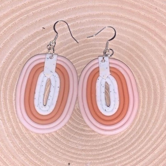 Handmade Clay Earrings Boho Chic Dangle‎ Drop Lightweight Fashion Jewelry - Picture 1 of 2